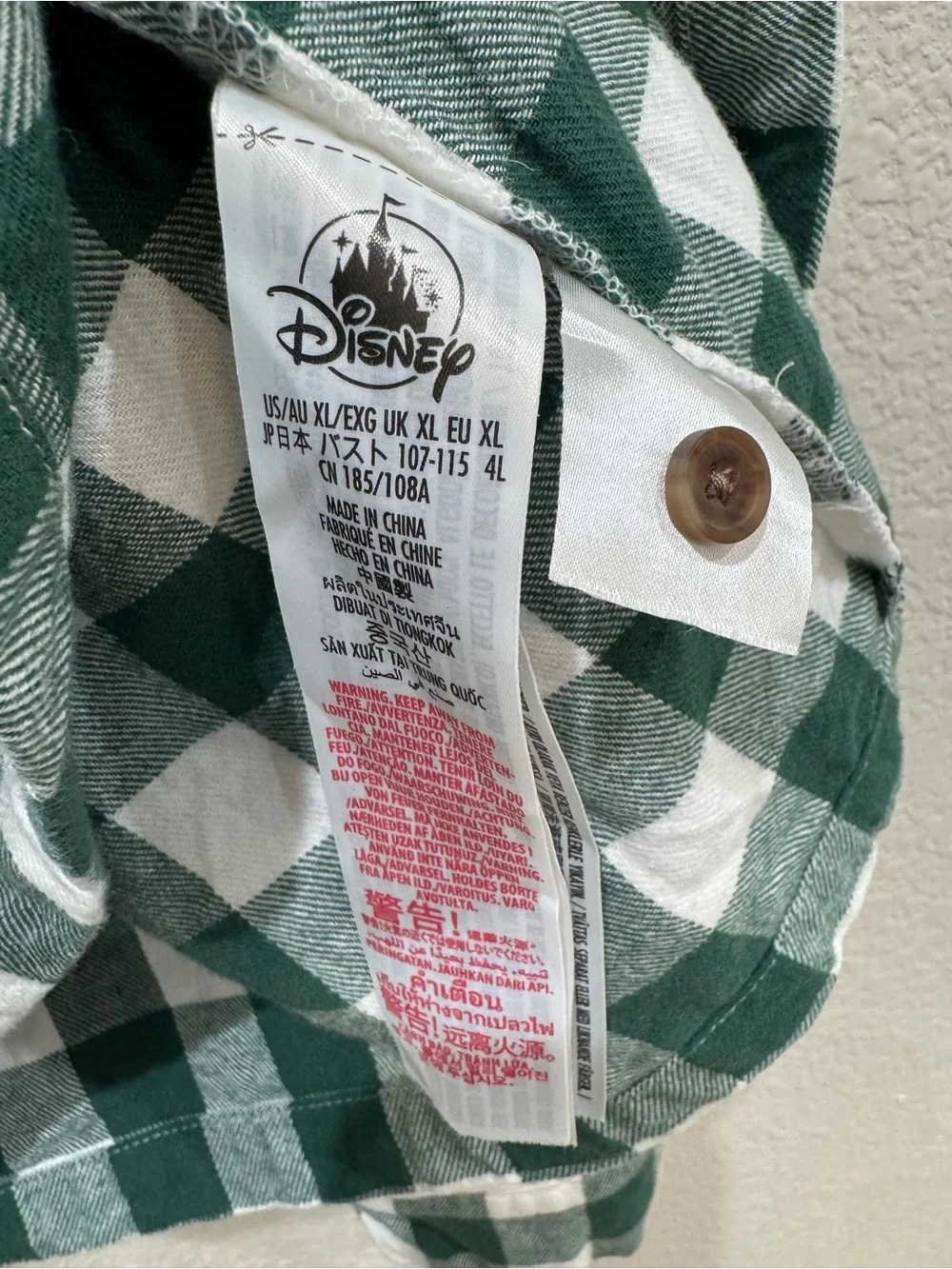Disney Parks Minnie Mouse & Daisy Duck Christmas Pajama Top – Women’s XL - Picture 4 of 6